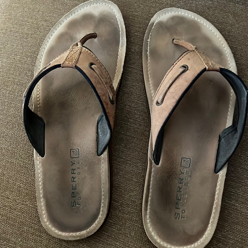 Mens Sperry flip flops
